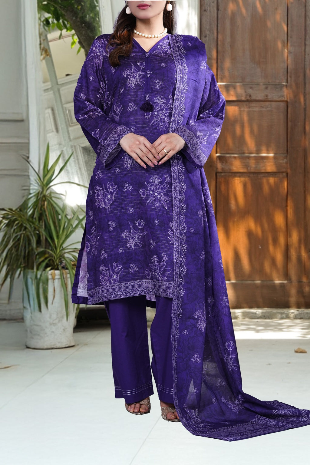 C1100 3 Piece Modern Suit